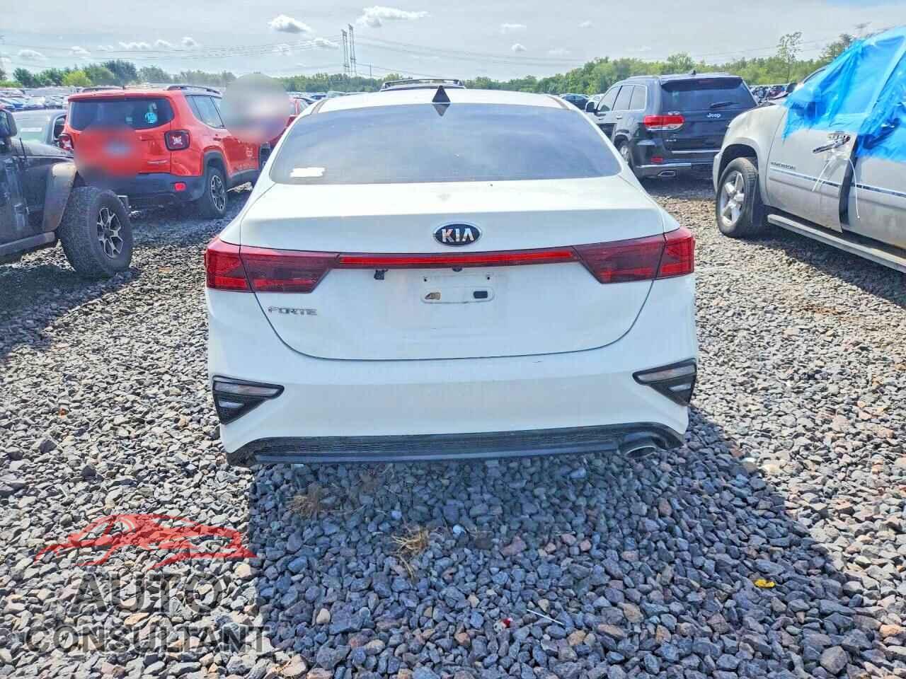 KIA FORTE 2019 - 3KPF24AD5KE057334