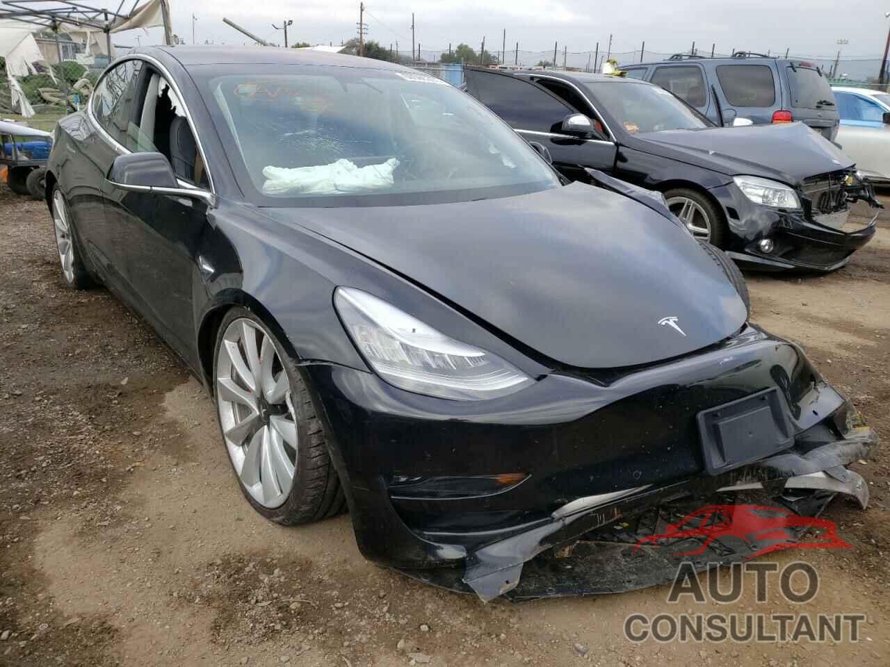 TESLA MODEL 3 2018 - 5YJ3E1EB9JF082361