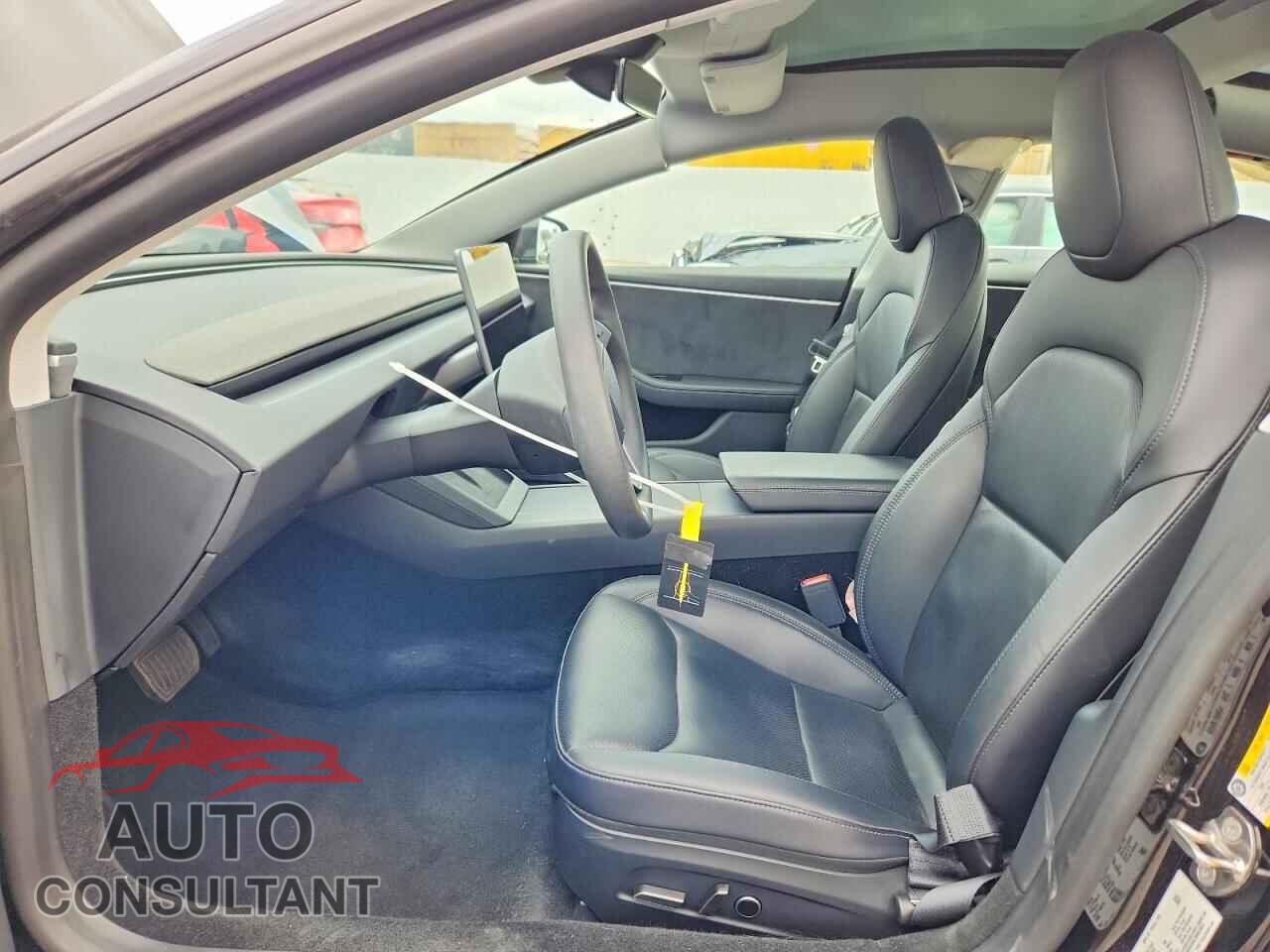 TESLA MODEL 3 2024 - 5YJ3E1EB5RF809393