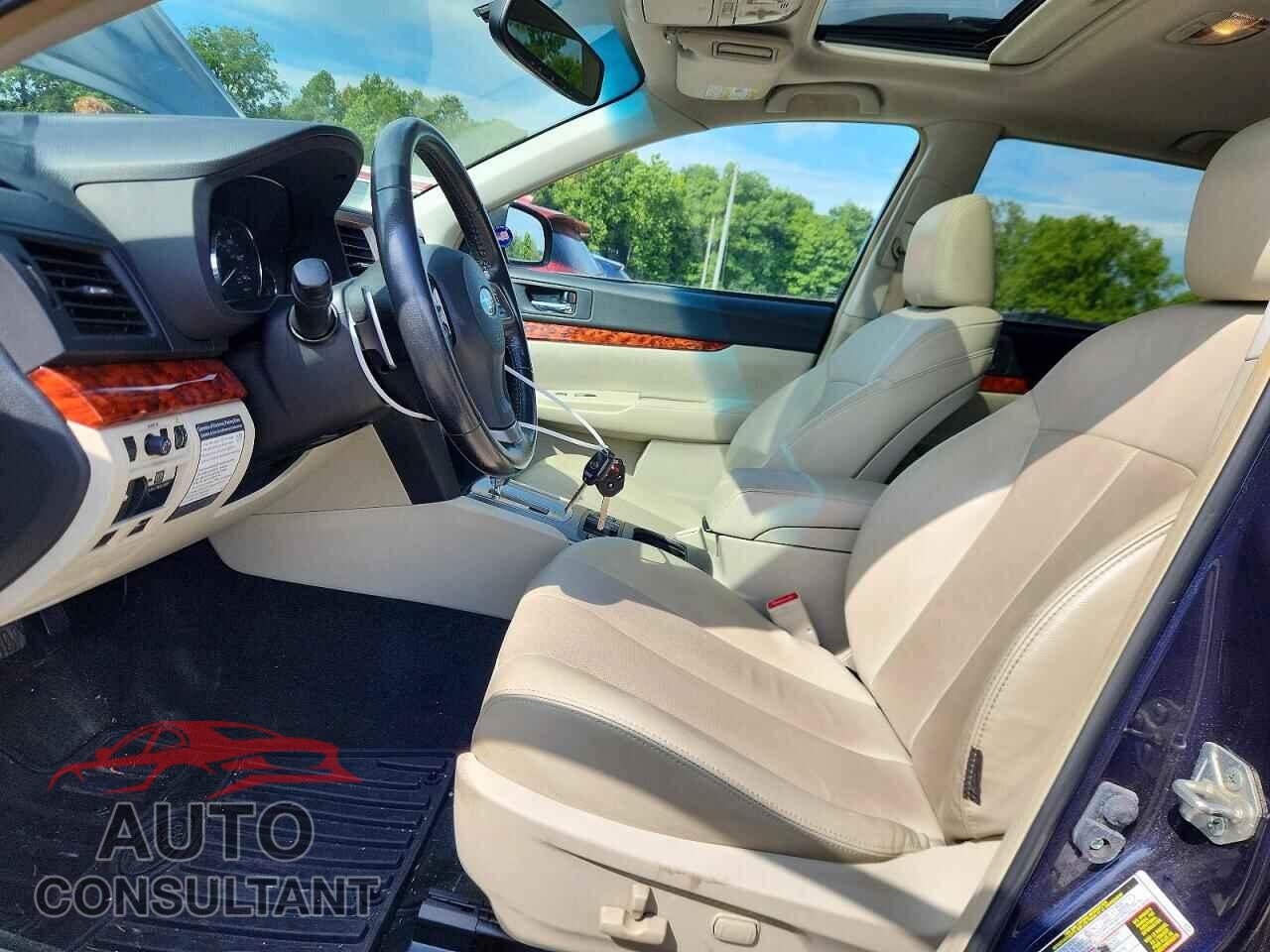 SUBARU OUTBACK 2012 - 4S4BRBKC2C3241610