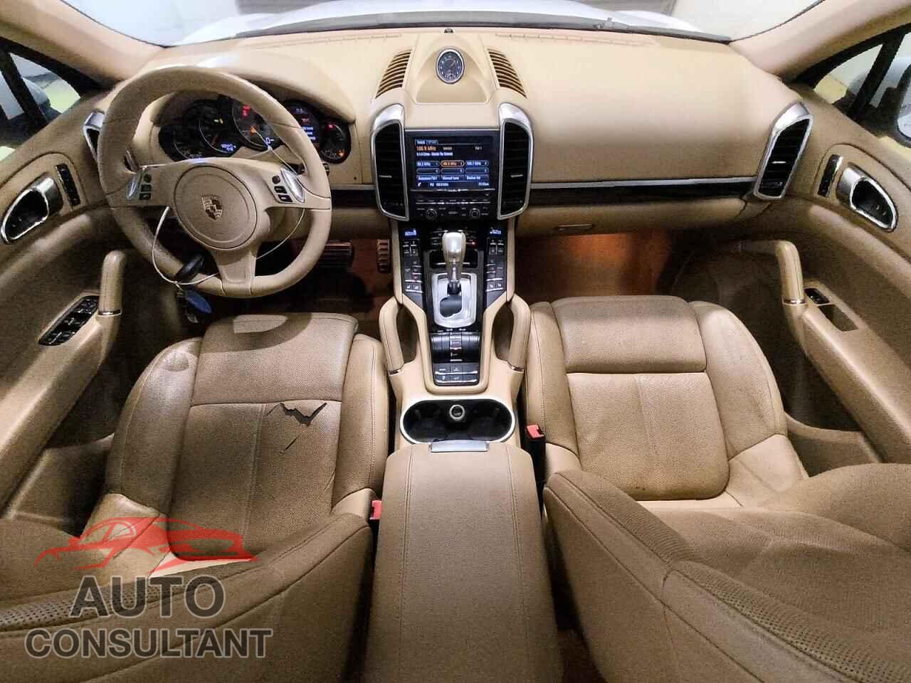 PORSCHE CAYENNE 2013 - WP1AE2A26DLA15784