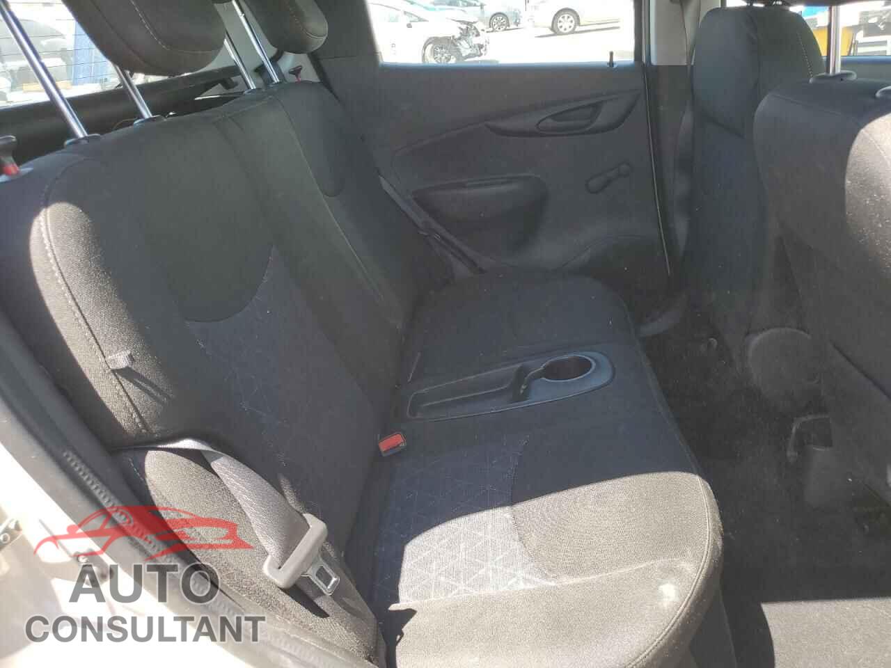 CHEVROLET SPARK 2021 - KL8CB6SAXMC730060