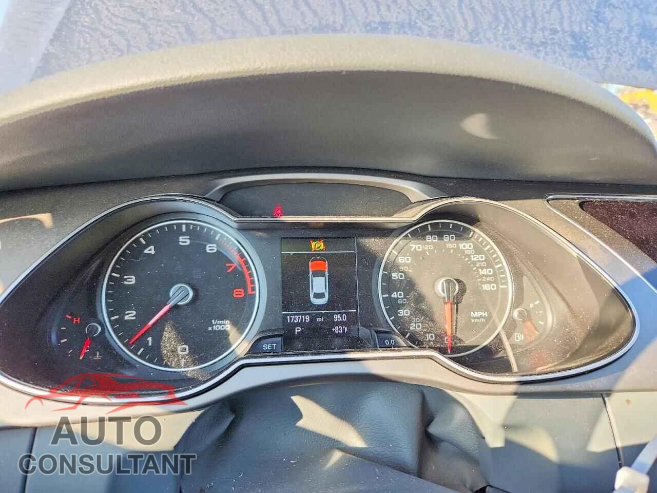 AUDI A4 2013 - WAUFFAFL2DN013032