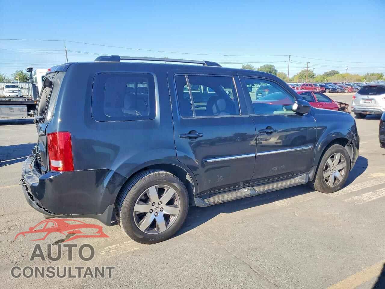 HONDA PILOT 2013 - 5FNYF3H98DB006383