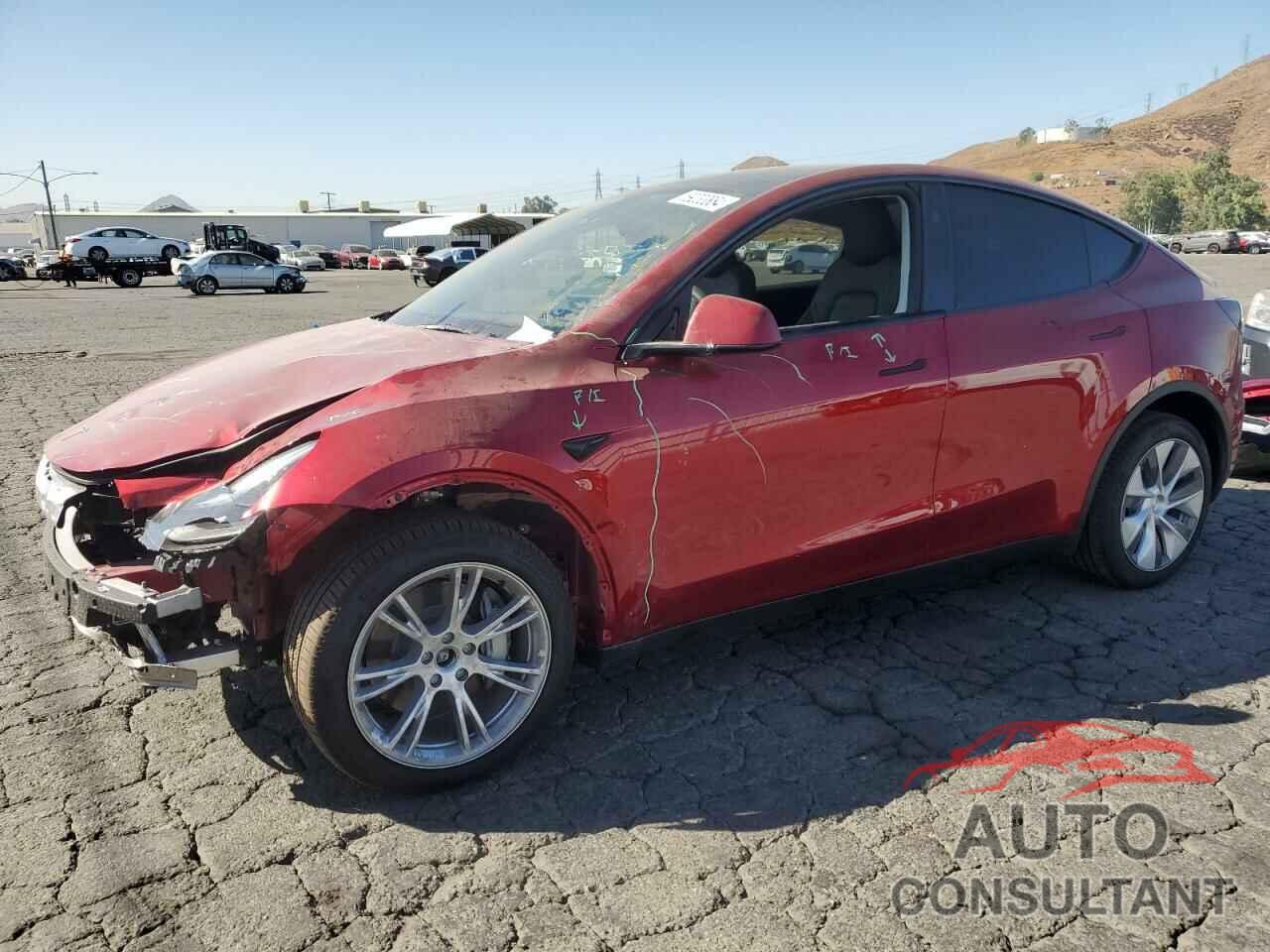 TESLA MODEL Y 2024 - 7SAYGDEE1RA260707