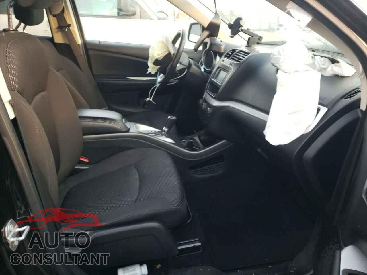 DODGE JOURNEY 2019 - 3C4PDCBB2KT746927