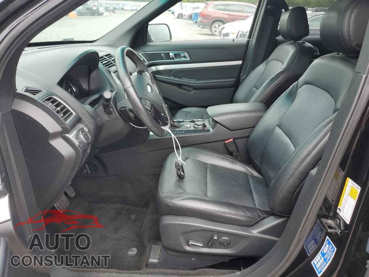 FORD EXPLORER 2017 - 1FM5K8D8XHGB18473