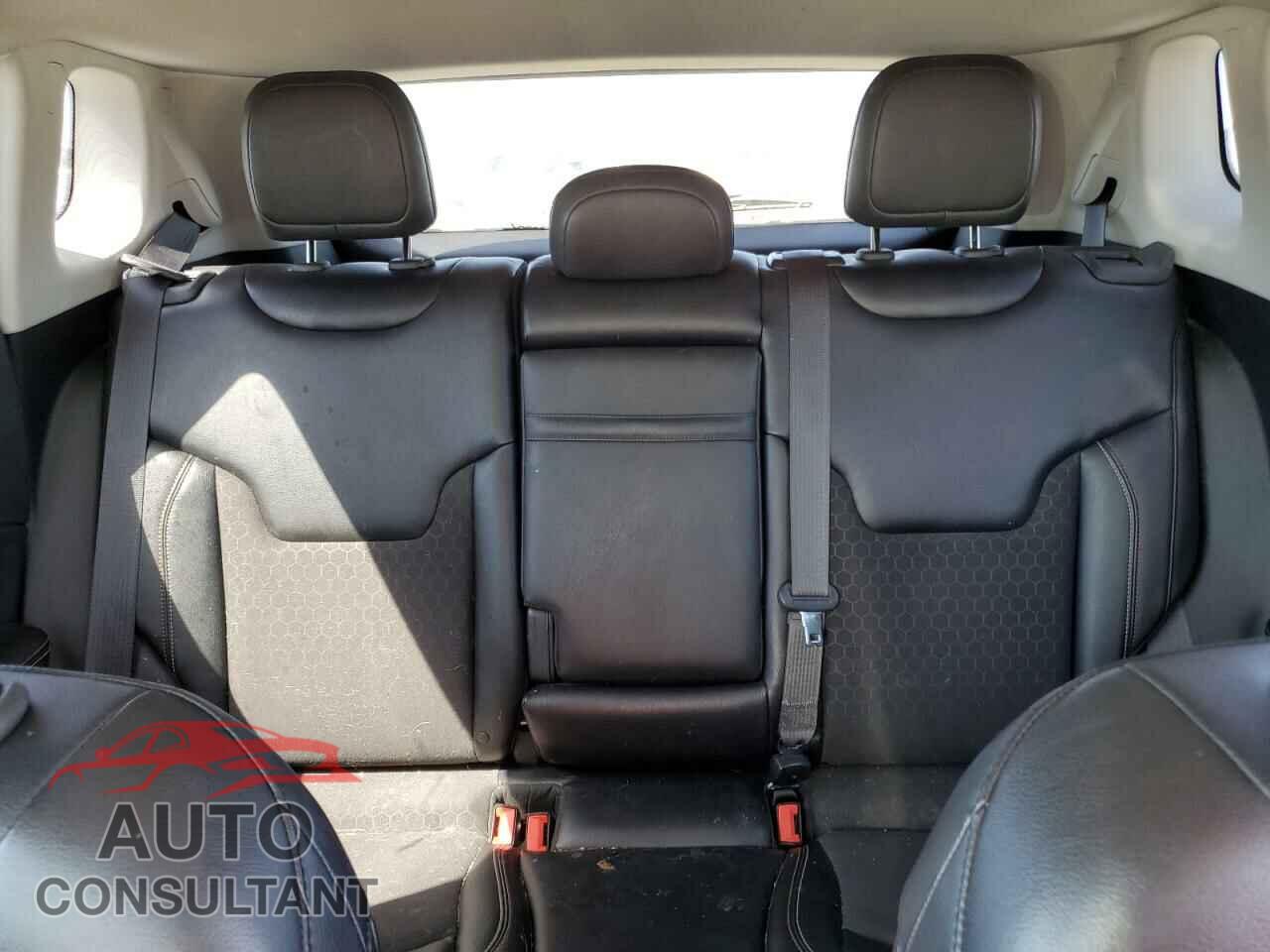 JEEP COMPASS 2017 - 3C4NJDBB2HT597403