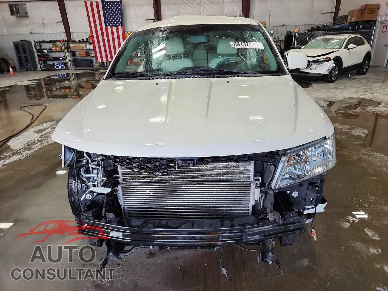 DODGE JOURNEY 2012 - 3C4PDCDGXCT238599