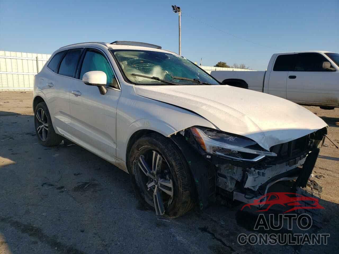 VOLVO XC60 2019 - LYV102RK4KB283738