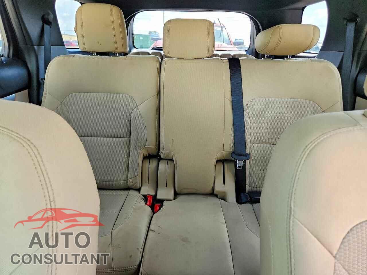 FORD EXPLORER 2017 - 1FM5K7D81HGB21241