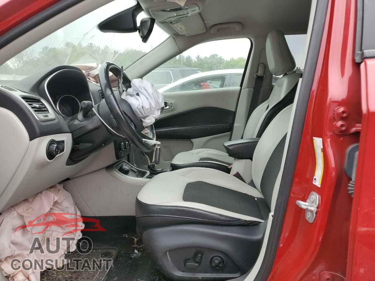 JEEP COMPASS 2018 - 3C4NJDBB0JT179671