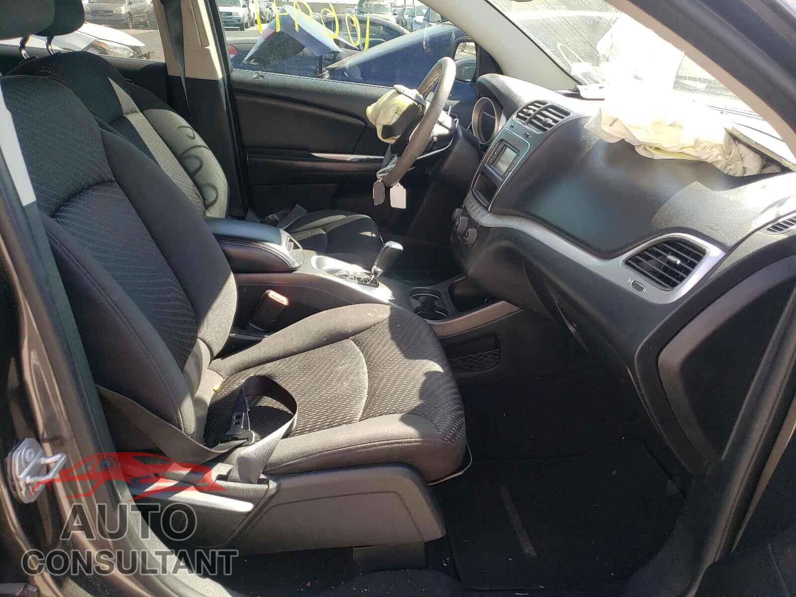 DODGE JOURNEY 2017 - 3C4PDCAB2HT551176
