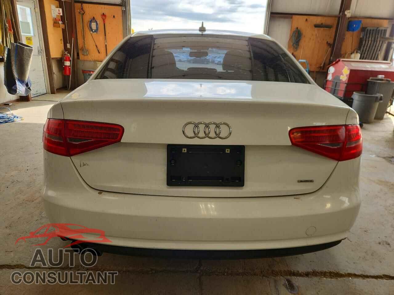 AUDI A4 2014 - WAUFFCFL9EN020301