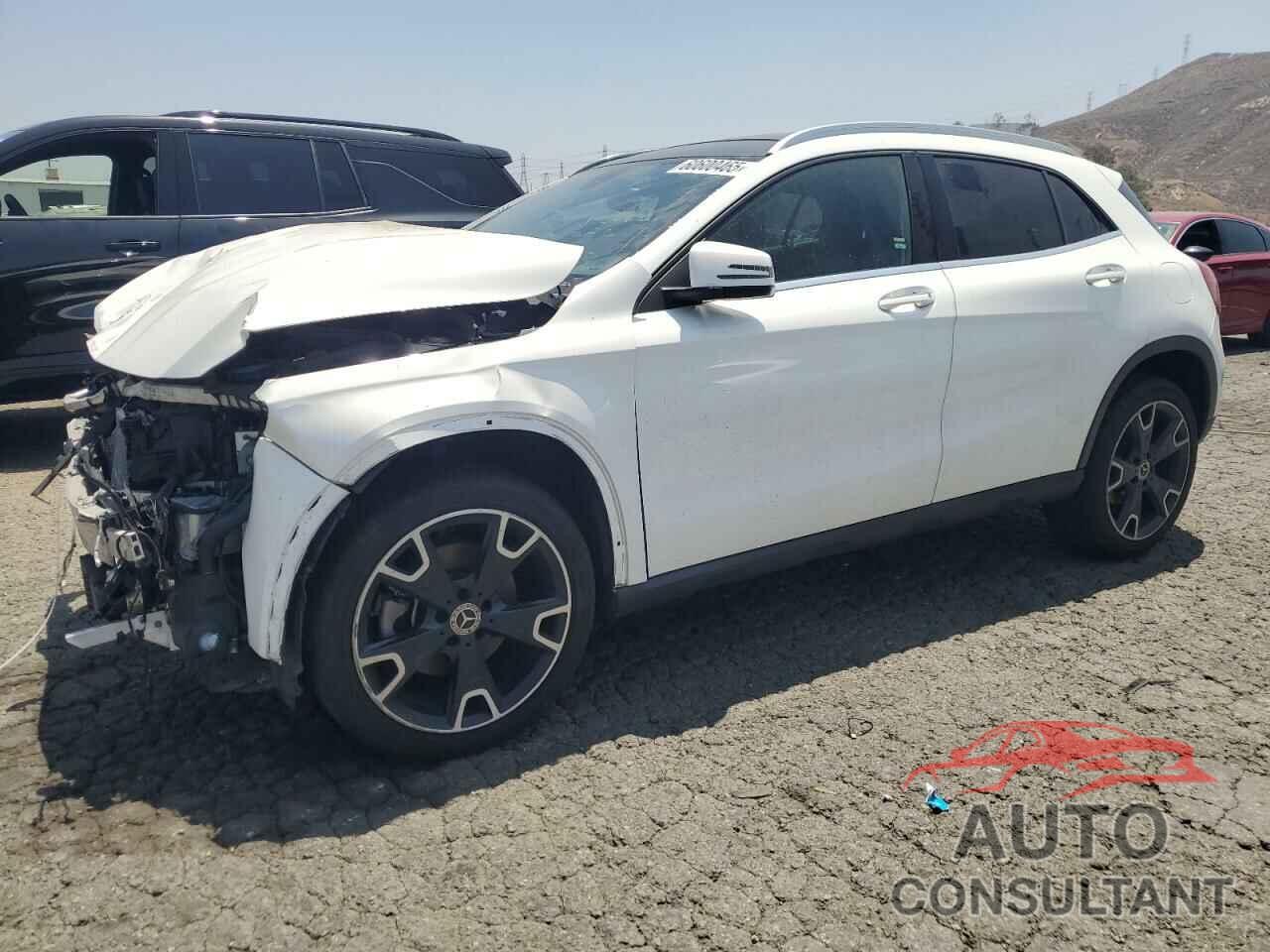 MERCEDES-BENZ GLA-CLASS 2020 - W1NTG4EBXLU040327