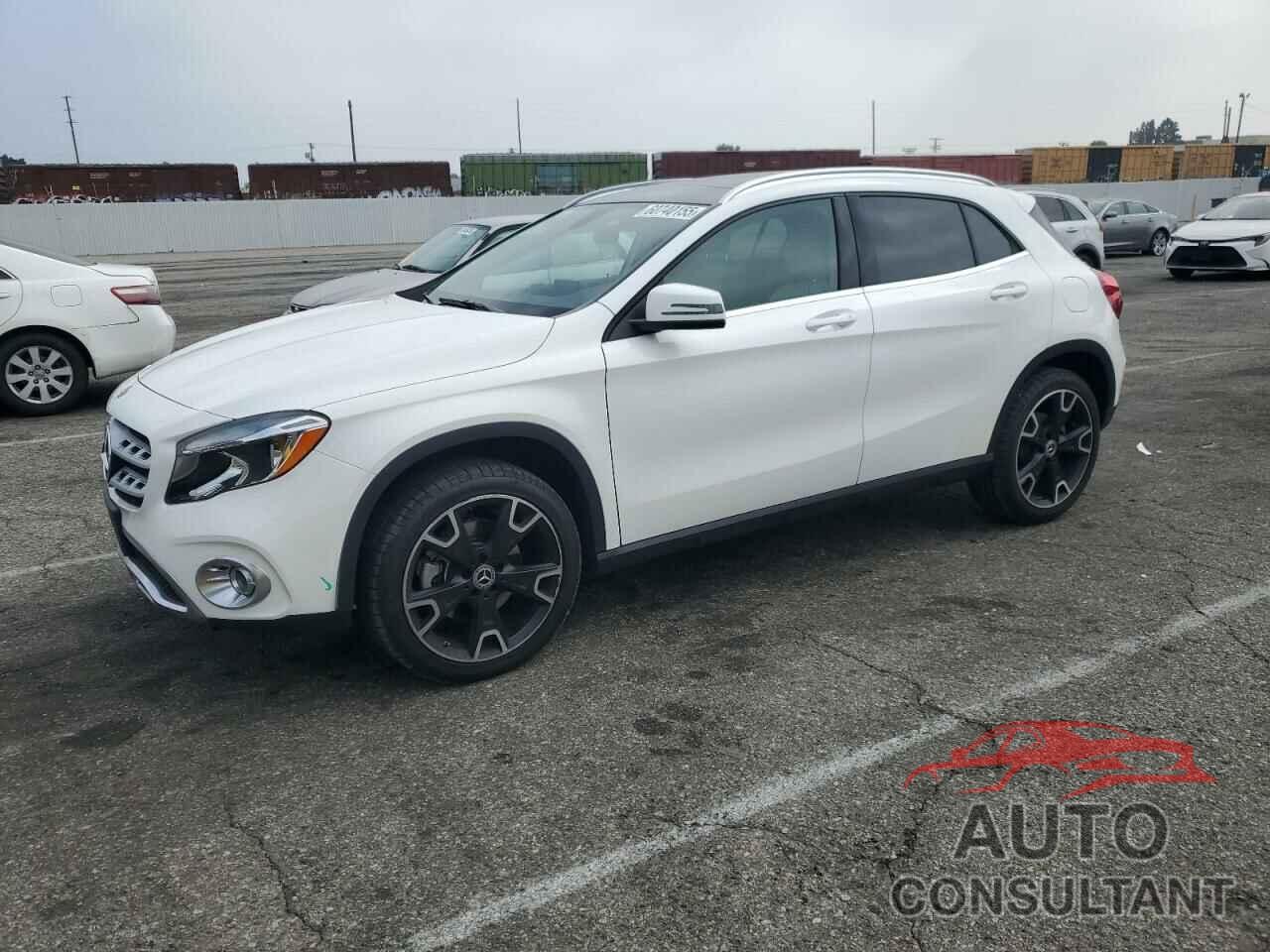 MERCEDES-BENZ GLA-CLASS 2018 - WDCTG4EB2JJ521723