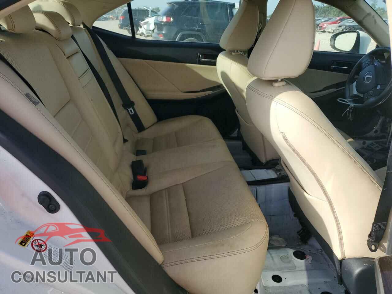 LEXUS IS 2014 - JTHBF1D25E5003302