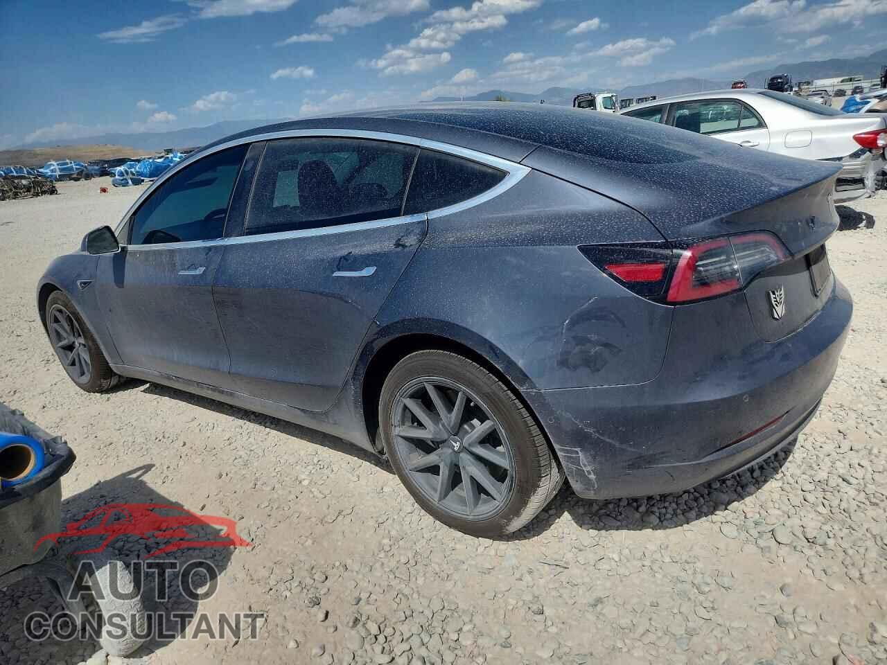 TESLA MODEL 3 2020 - 5YJ3E1EB9LF635285