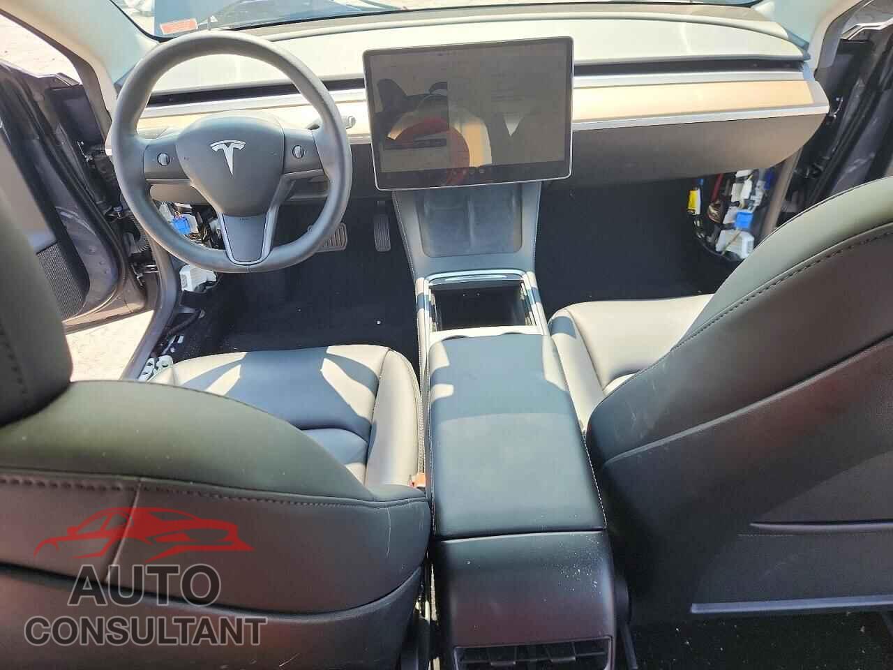 TESLA MODEL 3 2023 - 5YJ3E1EA2PF645153