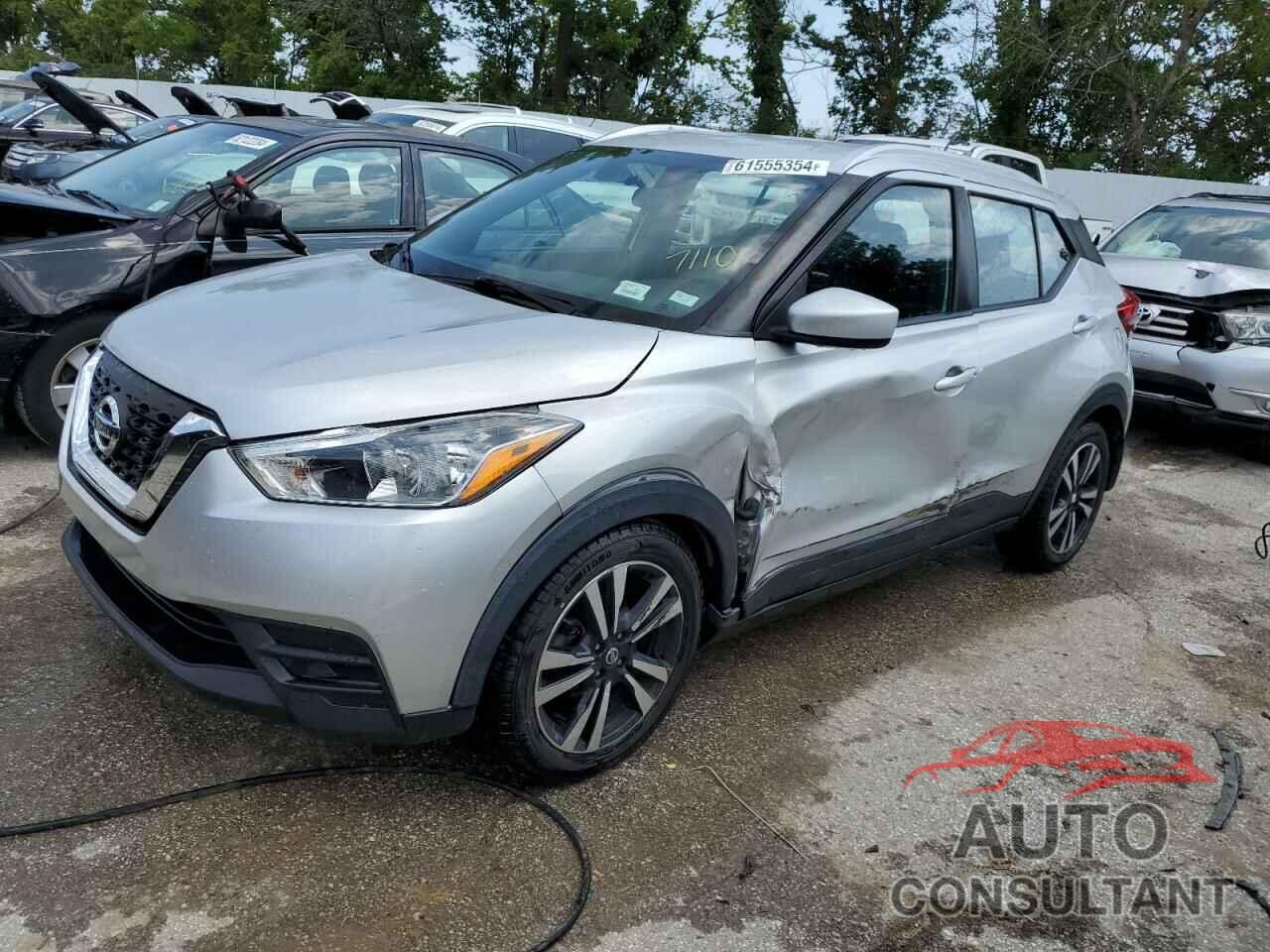 NISSAN KICKS 2018 - 3N1CP5CU0JL533753