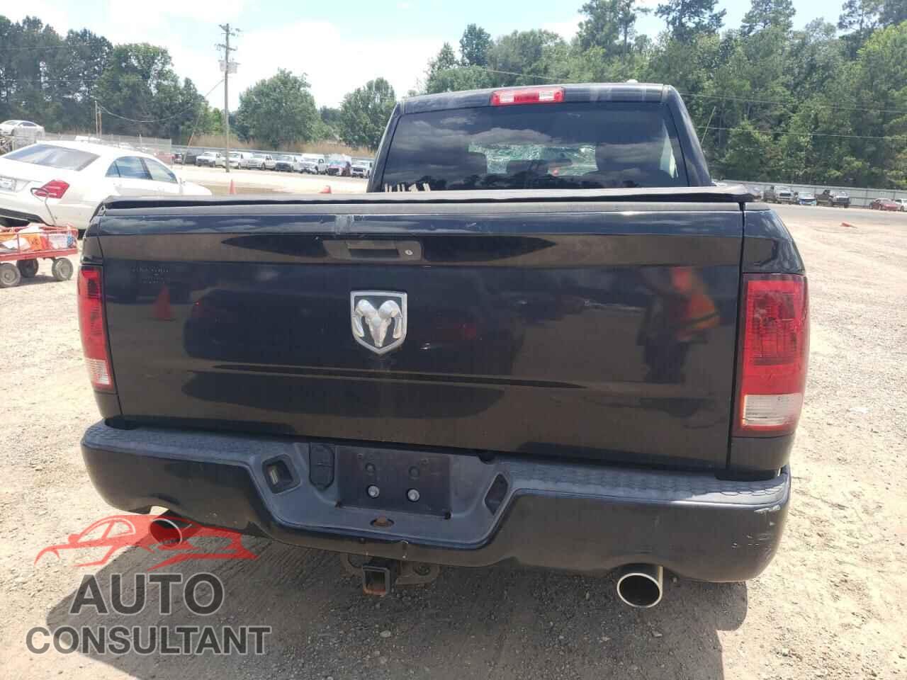 DODGE RAM 1500 2012 - 1C6RD6FT9CS259361