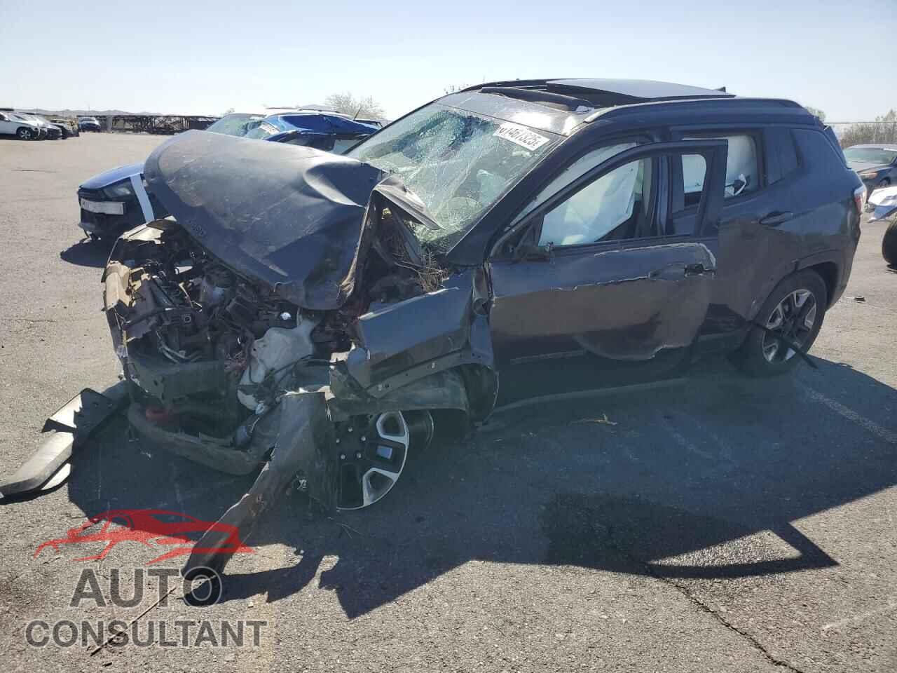 JEEP COMPASS 2017 - 3C4NJDDB4HT667352