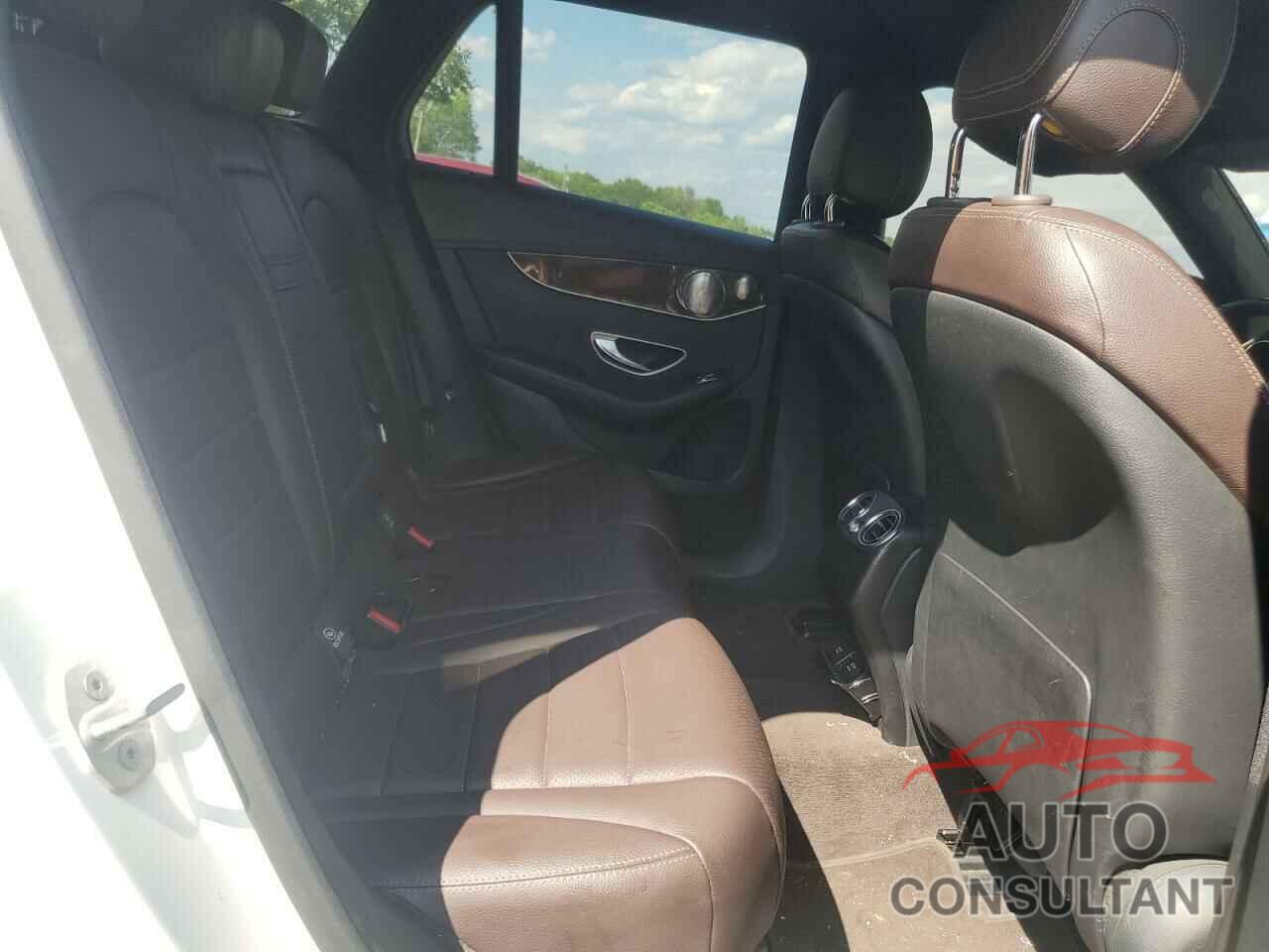 MERCEDES-BENZ GLC-CLASS 2016 - WDC0G4KB3GF037028