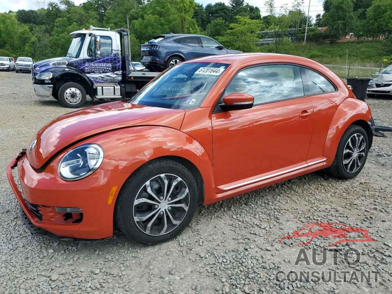 VOLKSWAGEN BEETLE 2016 - 3VWJ17AT1GM634067