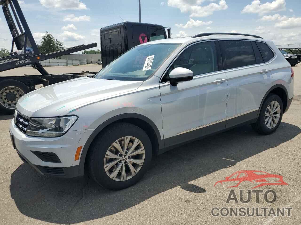 VOLKSWAGEN TIGUAN 2018 - 3VV2B7AX7JM126444
