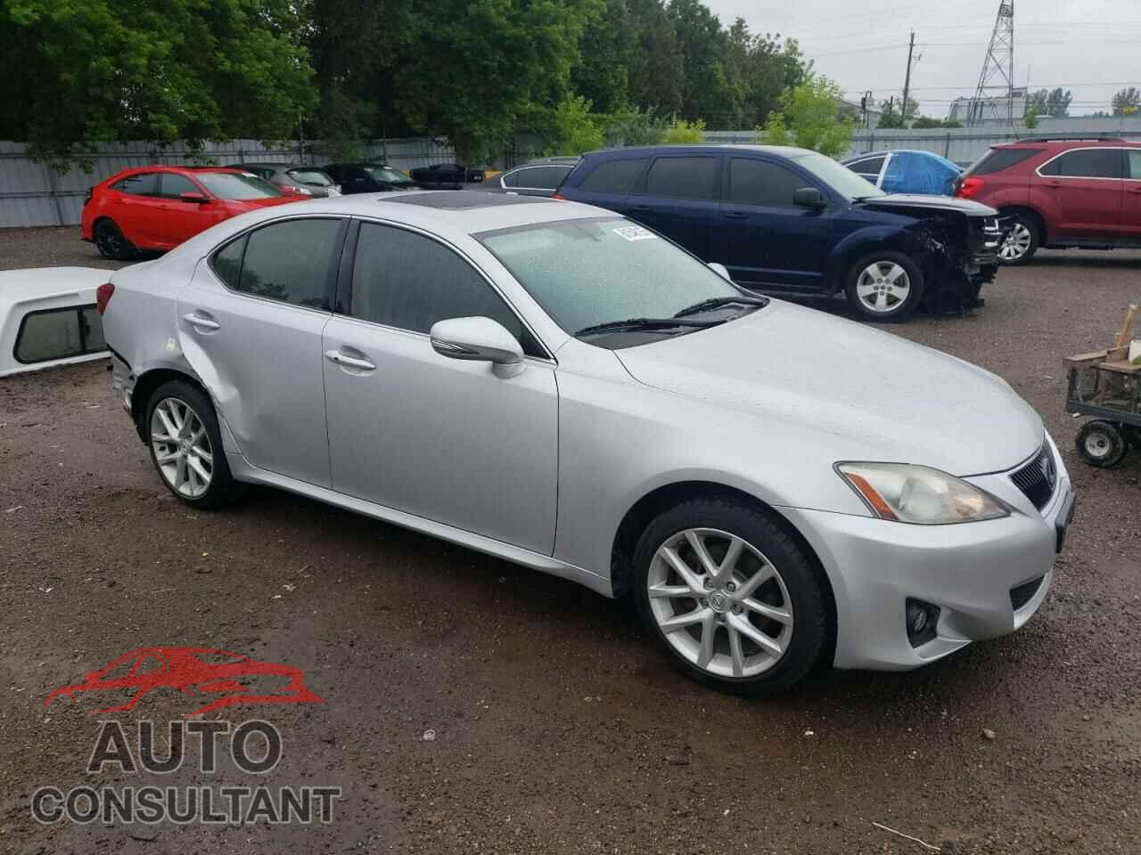 LEXUS IS 2011 - JTHCF5C29B5045464