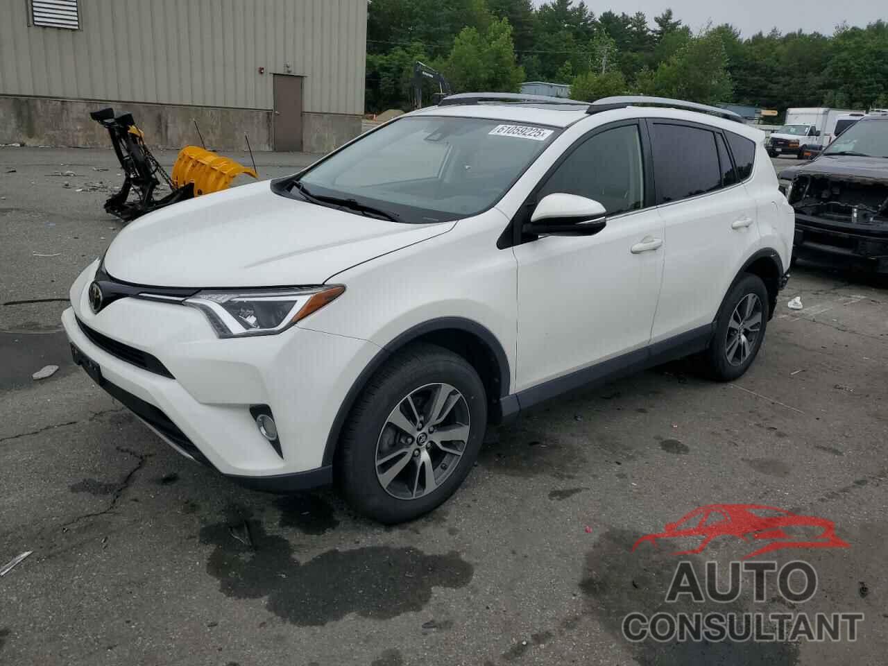 TOYOTA RAV4 2018 - JTMRFREV5JJ220776