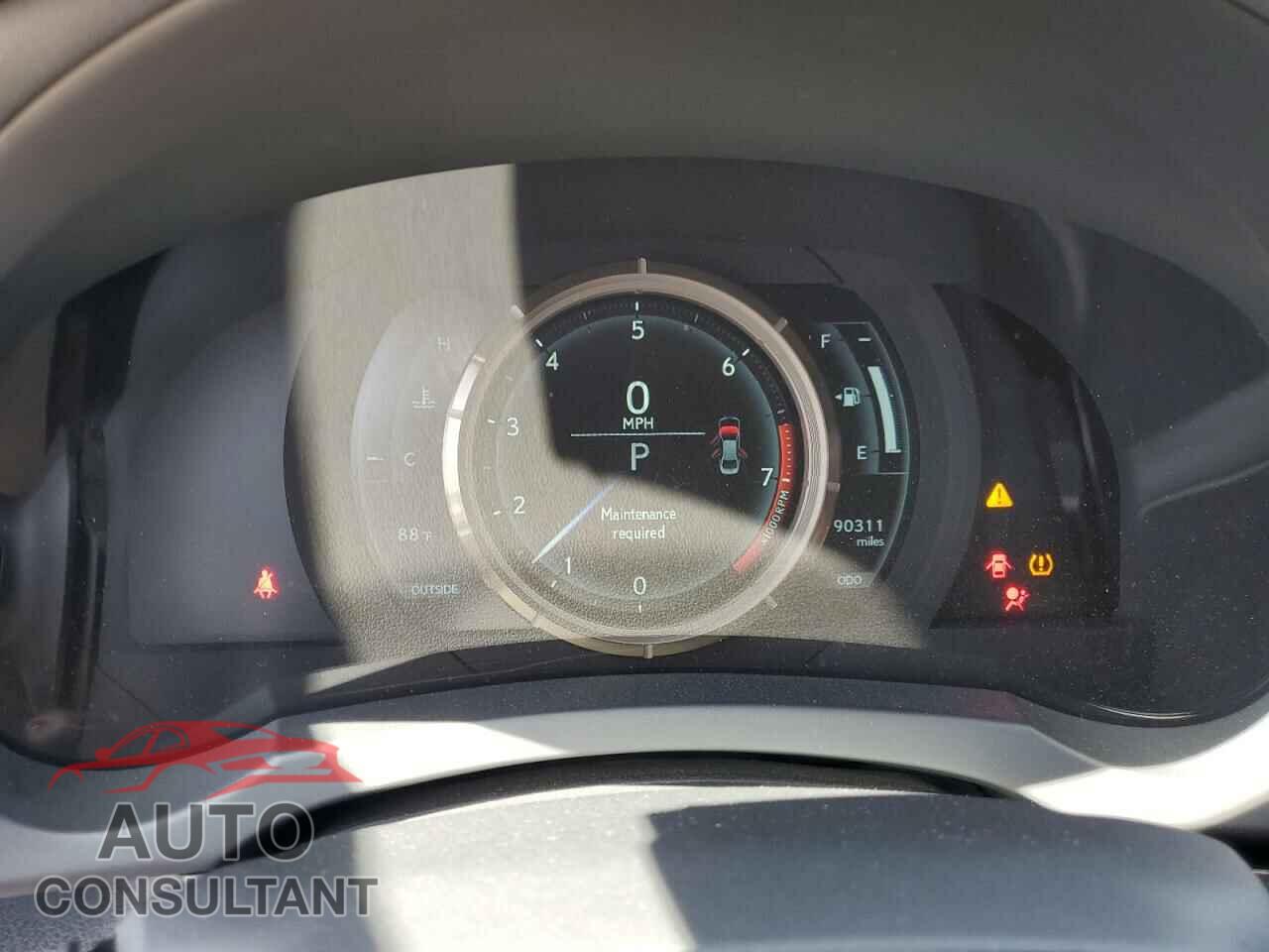 LEXUS IS 2014 - JTHBE1D20E5011942