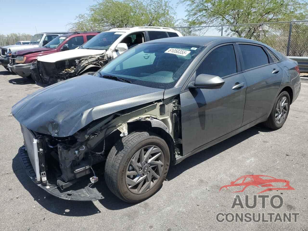 HYUNDAI ELANTRA 2024 - KMHLM4DG4RU806201