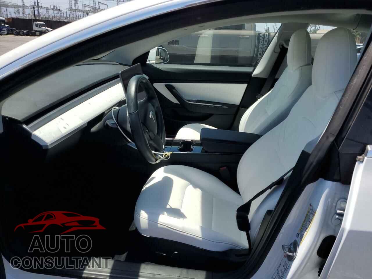 TESLA MODEL 3 2018 - 5YJ3E1EB6JF098176