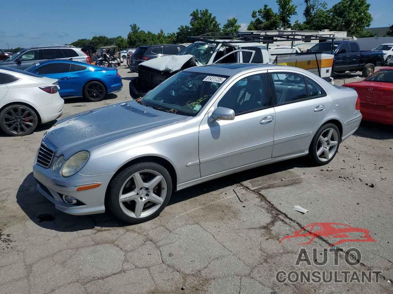 MERCEDES-BENZ E-CLASS 2009 - WDBUF87X09B436400