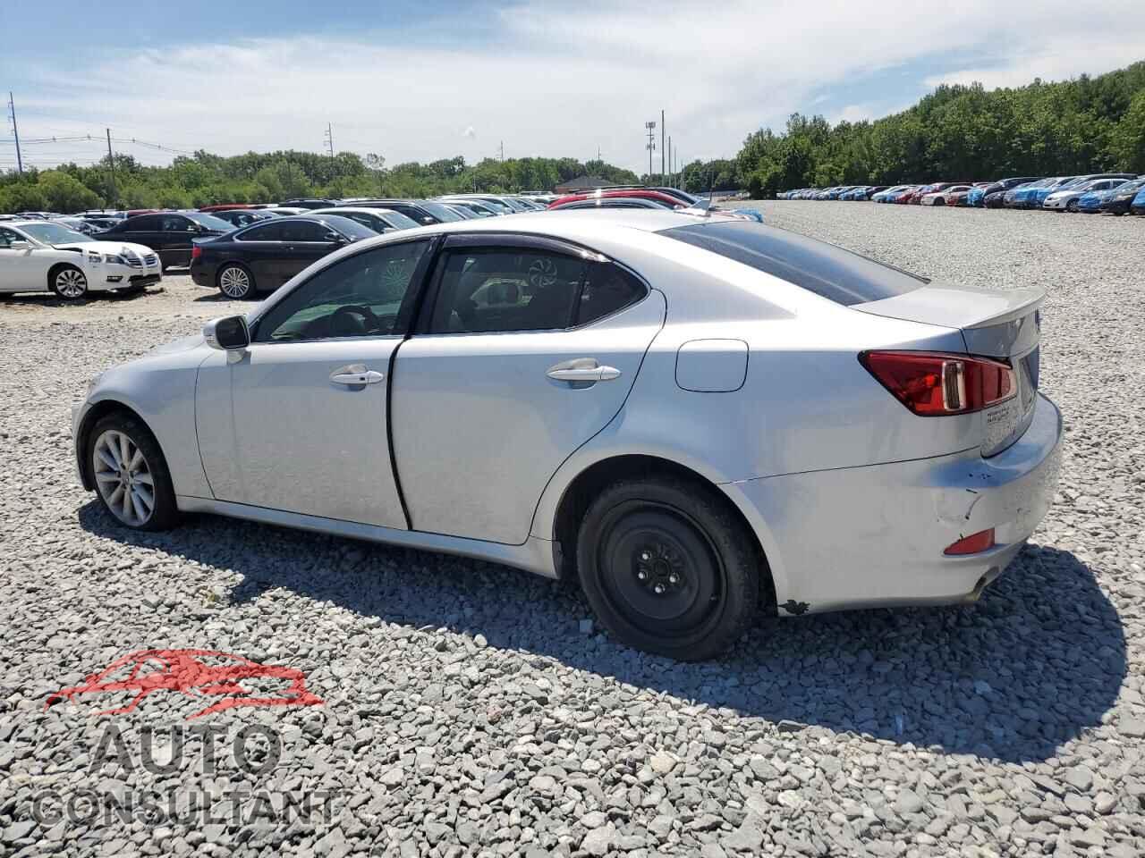 LEXUS IS 2012 - JTHCF5C21C5059179