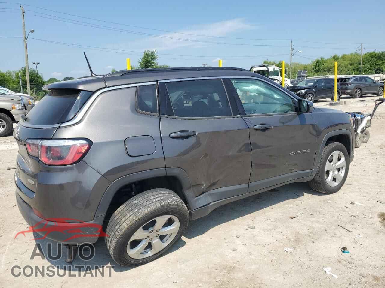 JEEP COMPASS 2018 - 3C4NJDBB9JT252519