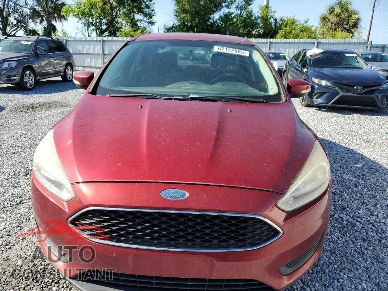 FORD FOCUS 2017 - 1FADP3F23HL327449