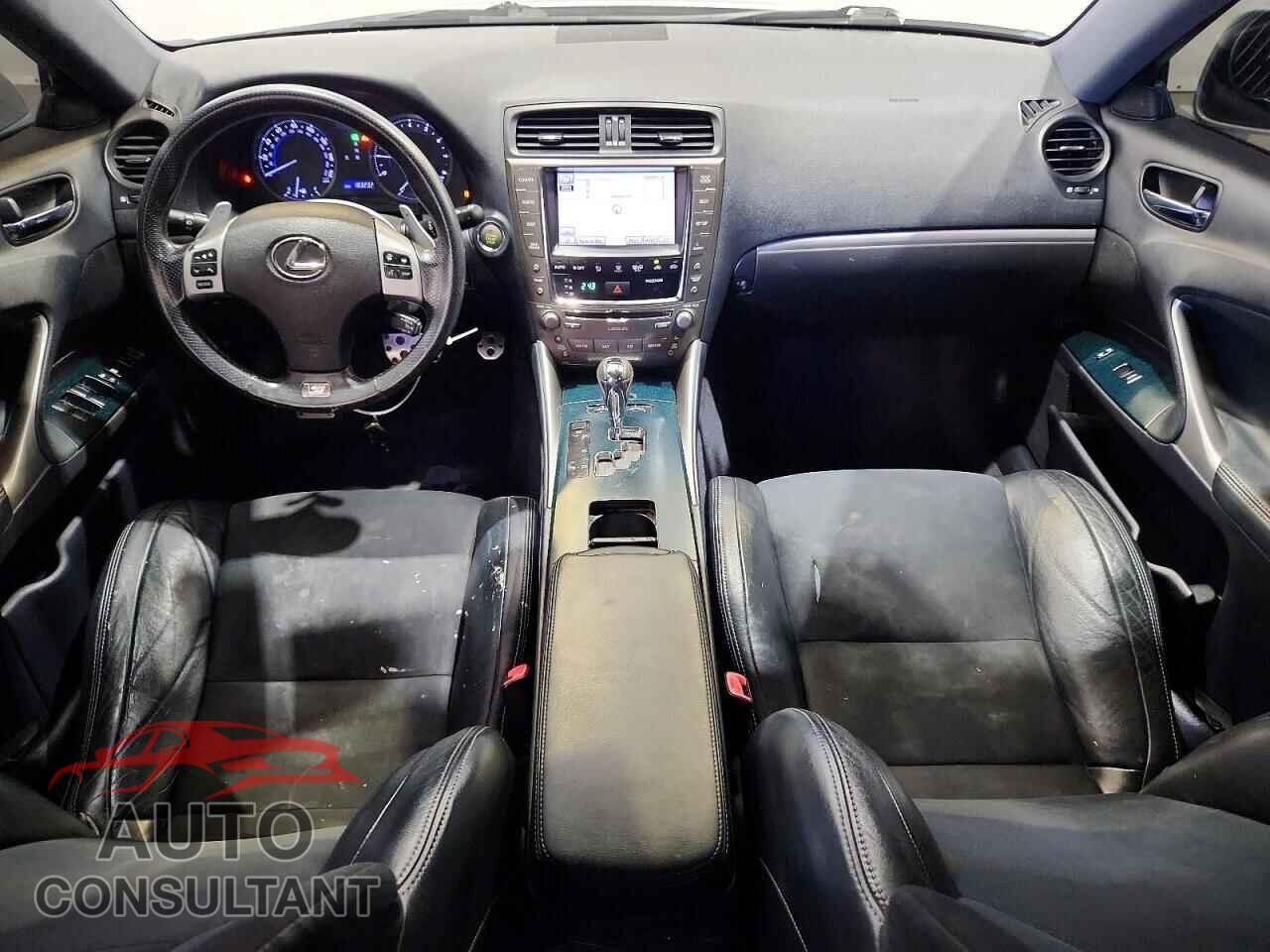 LEXUS IS 2011 - JTHBF5C24B2101369