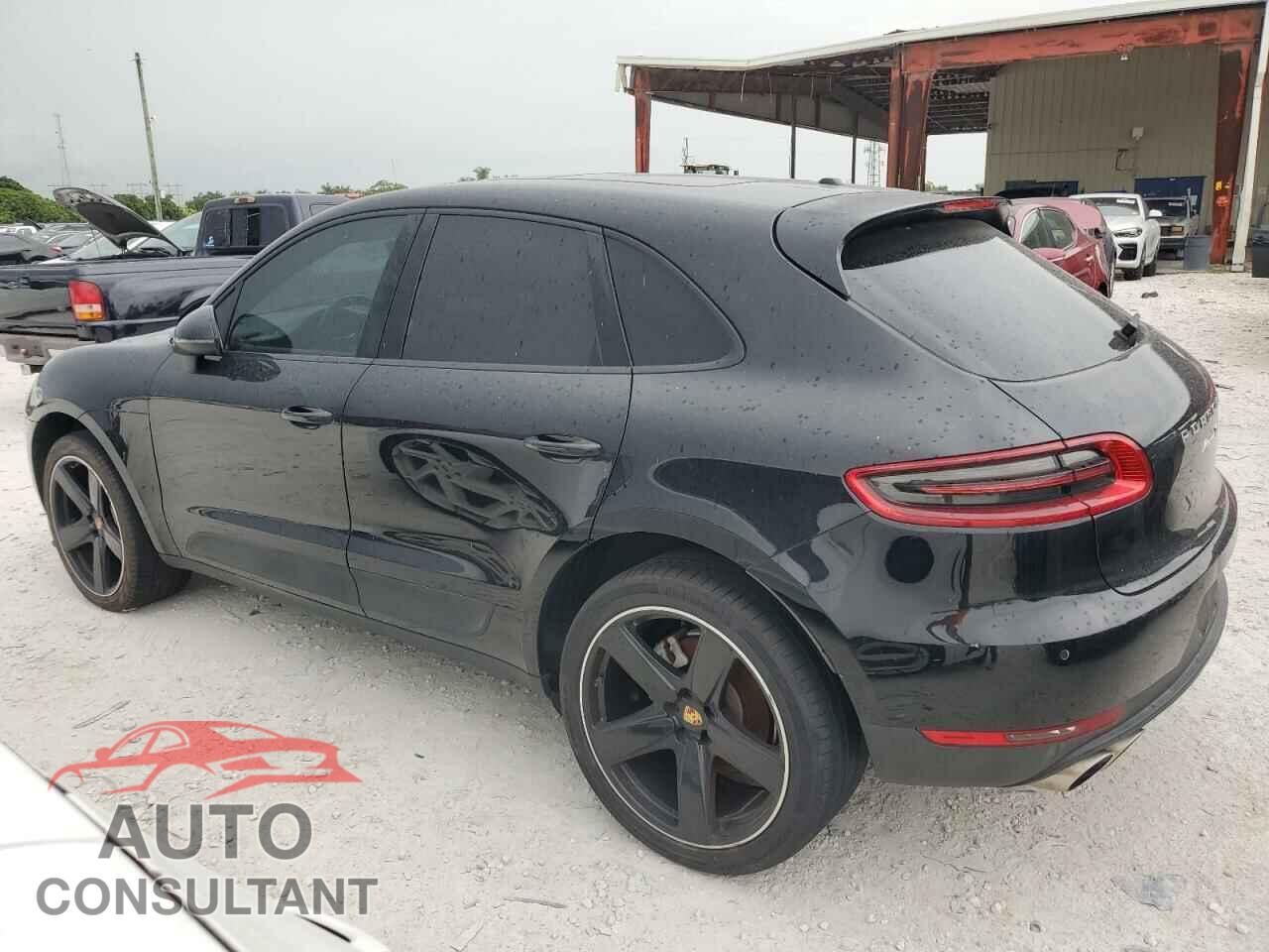 PORSCHE MACAN 2016 - WP1AB2A57GLB46116