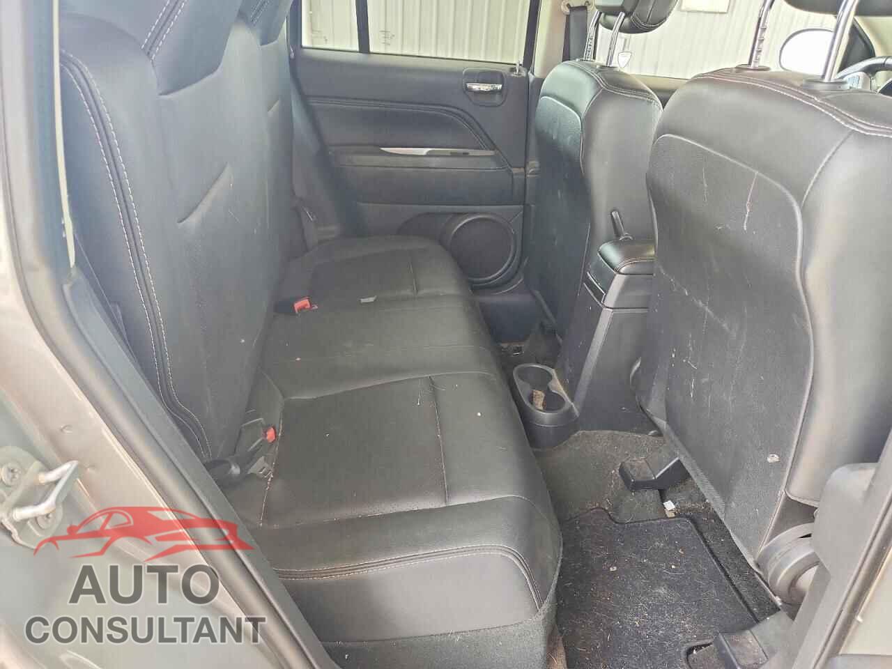 JEEP COMPASS 2016 - 1C4NJCEA1GD716057