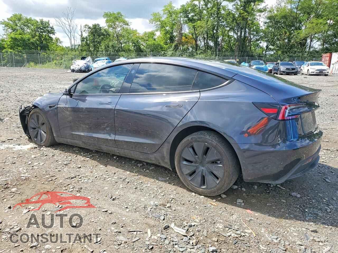 TESLA MODEL 3 2024 - 5YJ3E1EA9RF867983