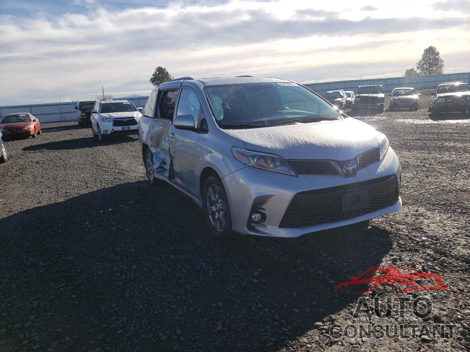 TOYOTA SIENNA 2019 - 5TDEZ3DC8KS223579