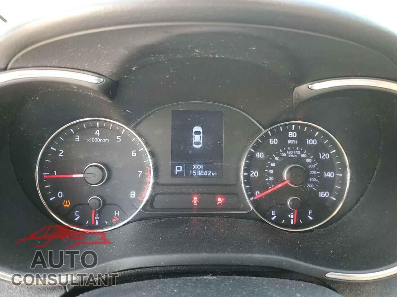 KIA FORTE 2016 - KNAFX4A84G5613685