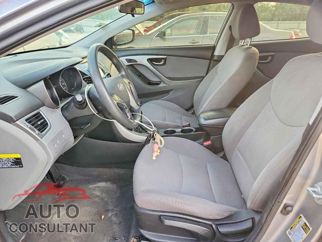 HYUNDAI ELANTRA 2015 - 5NPDH4AE3FH597085