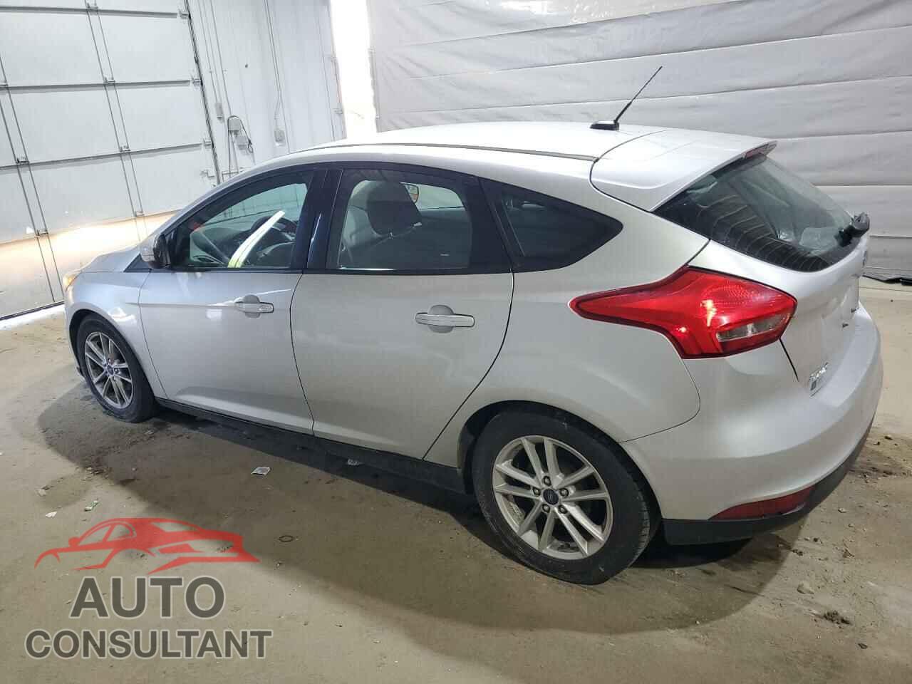 FORD FOCUS 2016 - 1FADP3K26GL392803