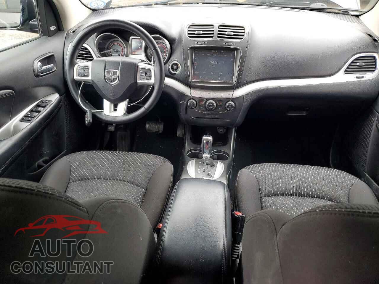 DODGE JOURNEY 2017 - 3C4PDCCG7HT586711