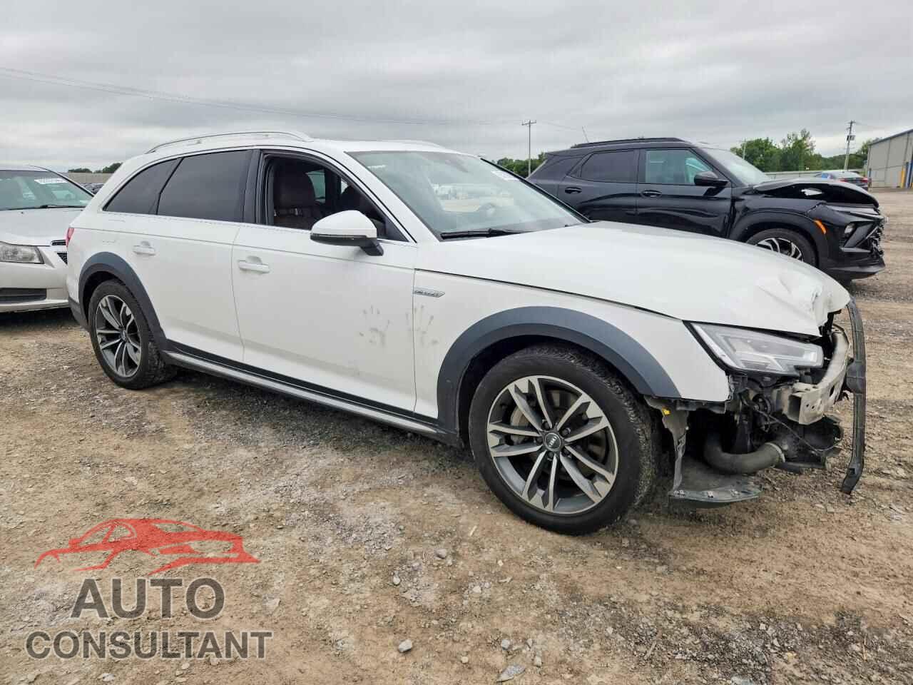 AUDI A4 2017 - WA18NAF41HA041869