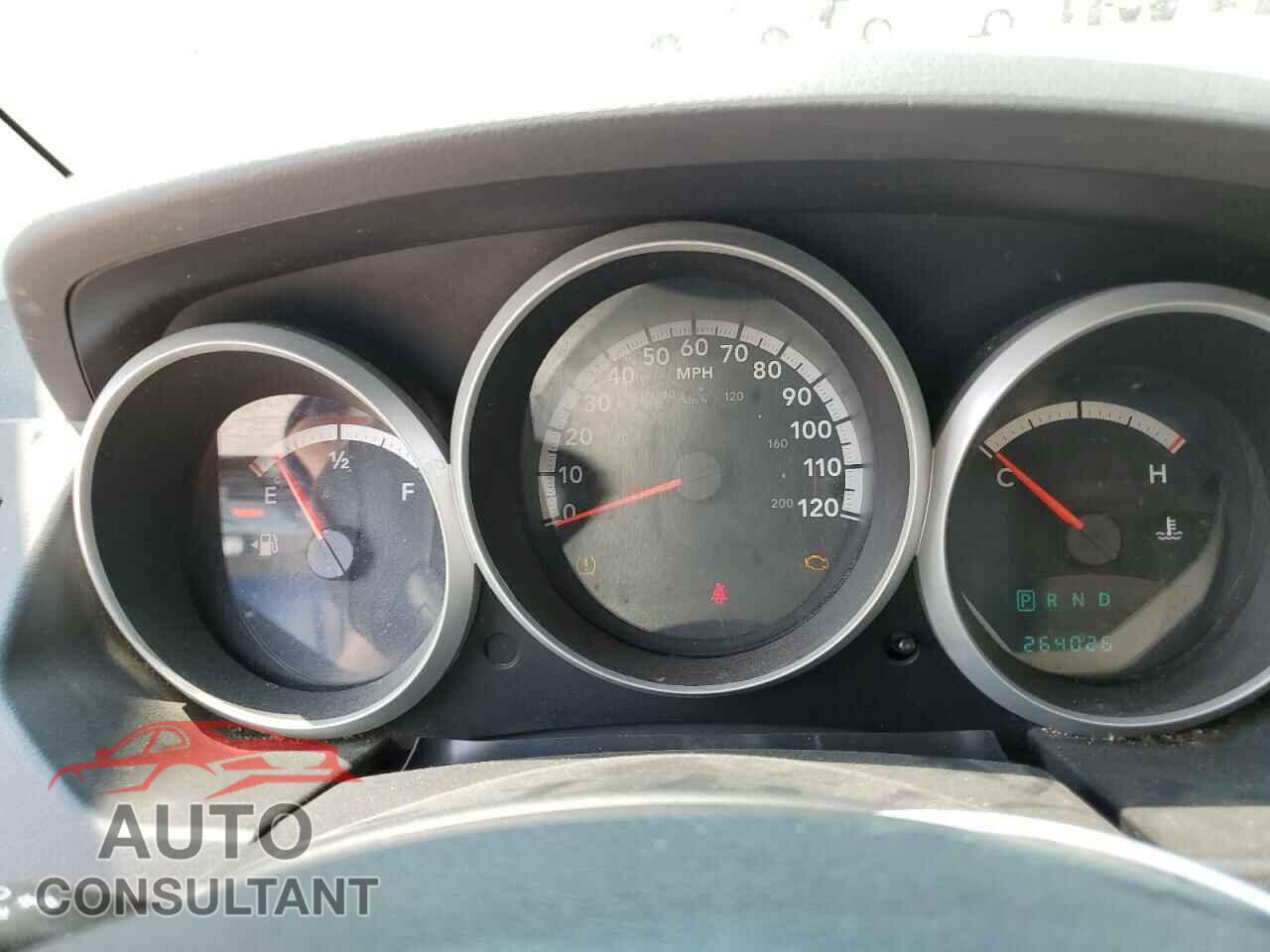 DODGE CARAVAN 2010 - 2D4RN4DE8AR335023
