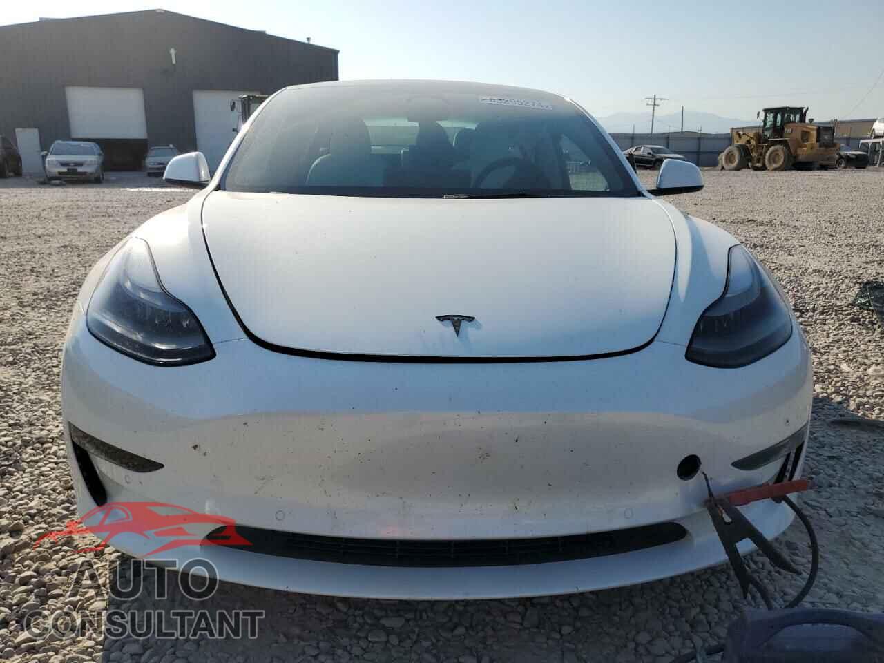 TESLA MODEL 3 2022 - 5YJ3E1EC5NF243321